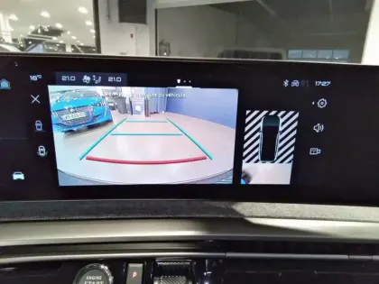 Photo 54 Peugeot 3008  Hybrid 145 e-DCS6