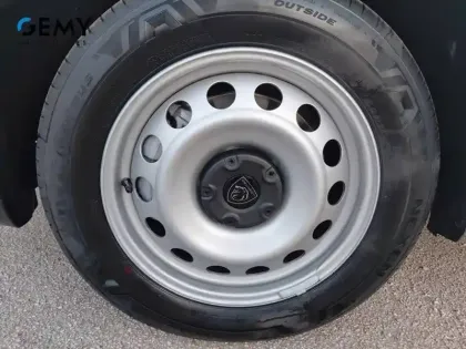 Photo 10 Peugeot Partner  FOURGON M DIESEL 130 CH AUT.