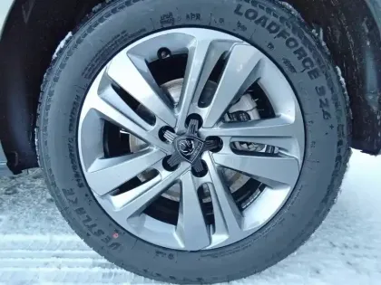 Photo 35 Peugeot Expert  CA FIXE M DIESEL 180 CH AUTOMATIQUE