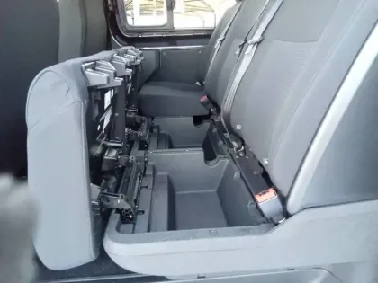 Photo 45 Peugeot Expert  CA FIXE M DIESEL 180 CH AUTOMATIQUE