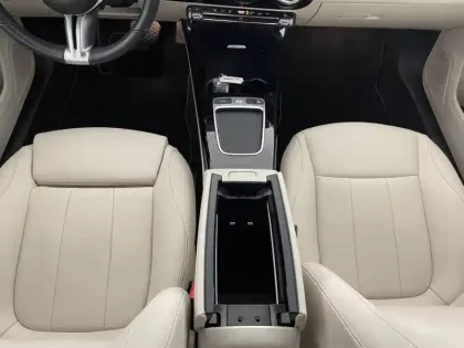 Photo 60 Mercedes Classe A  180 7G-DCT