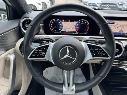 Photo 9 Mercedes Classe A  180 7G-DCT