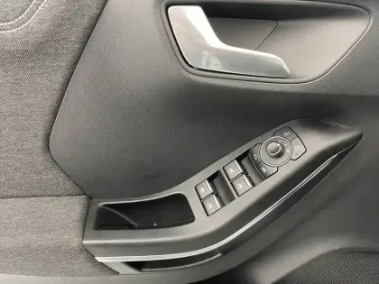 Photo 90 Ford Puma  1.0 EcoBoost 125 ch mHEV S&S Powershift