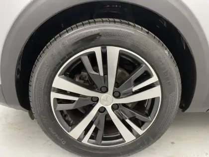 Photo 48 Peugeot 3008  Puretech 130ch S&S BVM6