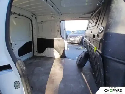 Photo 10 Peugeot Partner E- FOURGON STANDARD 800 KG 136 CH BATTERIE 50 KWH