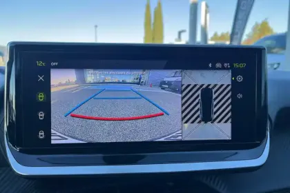 Photo 20 Peugeot 208  Hybrid 110 e-DCS6