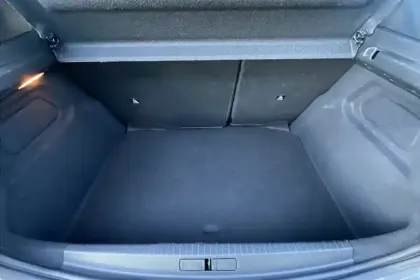 Photo 12 Peugeot 208  Hybrid 110 e-DCS6