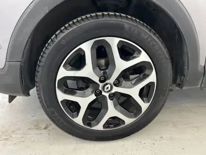 Photo 18 Renault Captur  TCe 90 Energy