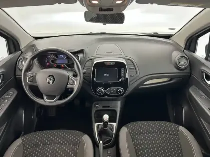 Photo 24 Renault Captur  TCe 90 Energy