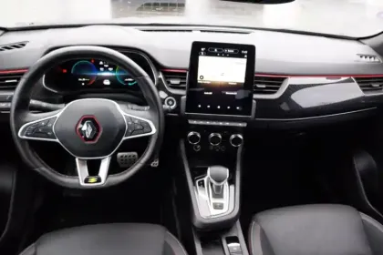 Photo 8 Renault Arkana  E-Tech 145 - 21B