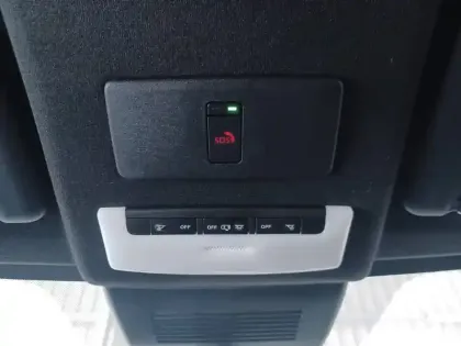 Photo 44 Nissan Juke  Hybrid 143