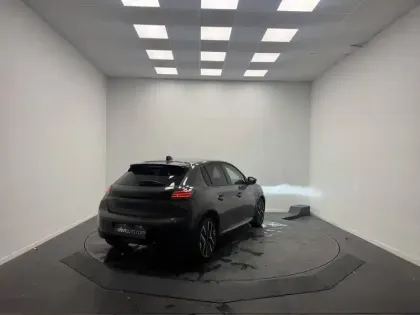 Photo 43 Peugeot 208  100 S&S BVM6