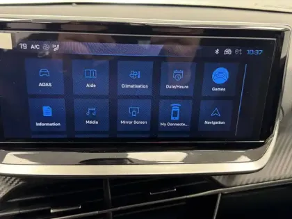 Photo 69 Peugeot 208  100 S&S BVM6