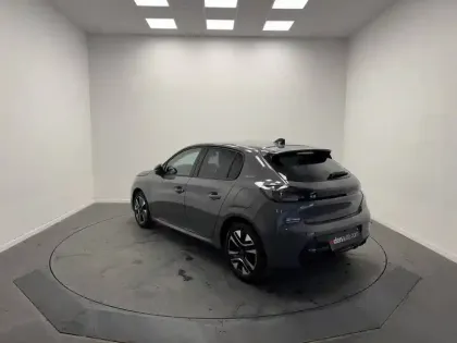 Photo 44 Peugeot 208  100 S&S BVM6