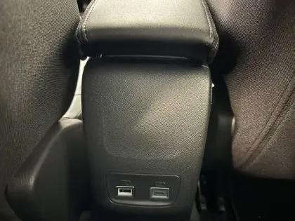 Photo 16 Peugeot 208  100 S&S BVM6