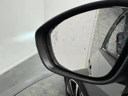 Photo 61 Peugeot 208  100 S&S BVM6