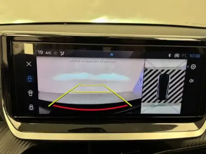 Photo 75 Peugeot 208  100 S&S BVM6