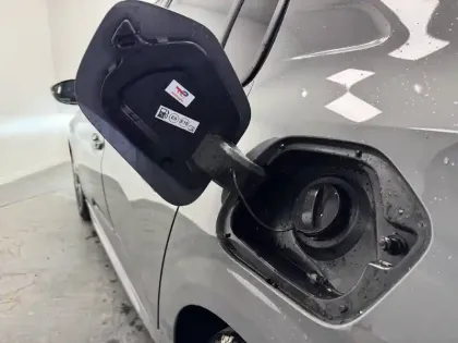 Photo 52 Peugeot 208  100 S&S BVM6