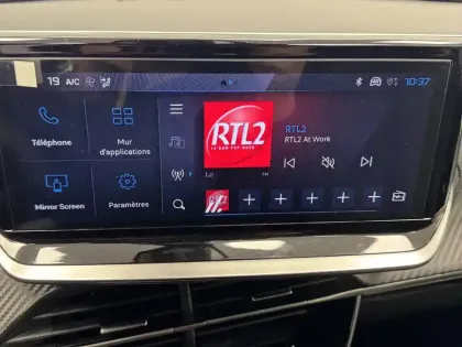 Photo 70 Peugeot 208  100 S&S BVM6