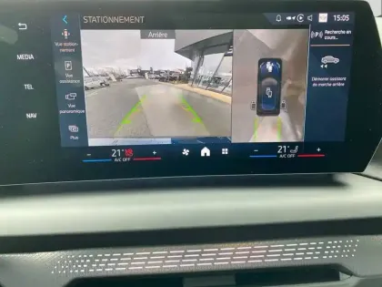 Photo 38 BMW Serie 1 123 xDrive 218 ch DKG7