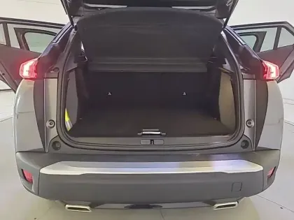 Photo 5 Peugeot 2008  PureTech 130 S&S BVM6