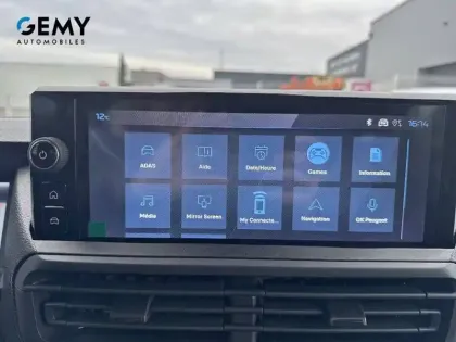 Photo 20 Peugeot Expert  CA FIXE M 2.2 D 180 S&S EAT8