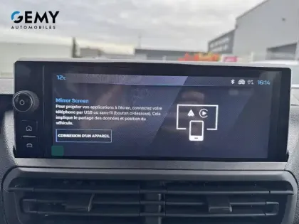 Photo 21 Peugeot Expert  CA FIXE M 2.2 D 180 S&S EAT8