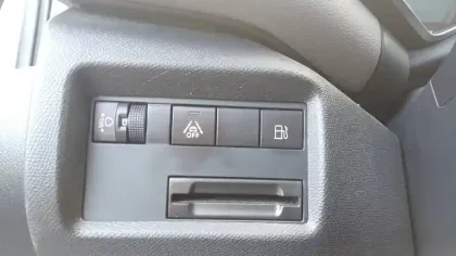 Photo 16 Citroën C5 aircross  Hybride Rechargeable 225 S&S e-EAT8