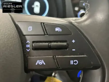 Photo 15 Hyundai Bayon  1.0 T-GDi 100 Hybrid 48V