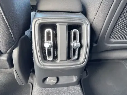 Photo 21 Volvo Xc40  Recharge Extended Range 252 ch 1EDT