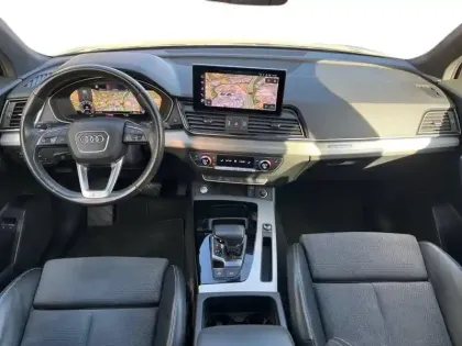 Photo 10 Audi Q5  55 TFSIe 367 S tronic 7 Quattro