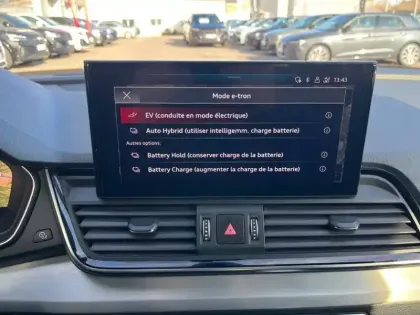 Photo 38 Audi Q5  55 TFSIe 367 S tronic 7 Quattro