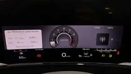 Photo 33 Audi Q3  TFSI 150 ch Hybride S tronic 7