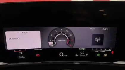 Photo 35 Audi Q3  TFSI 150 ch Hybride S tronic 7