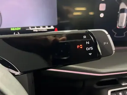 Photo 25 Audi Q3  TFSI 150 ch Hybride S tronic 7