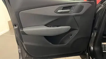 Photo 14 Audi Q3  TFSI 150 ch Hybride S tronic 7