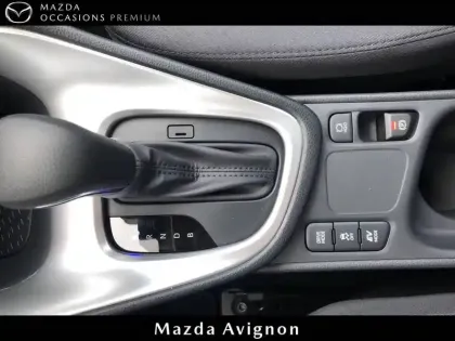 Photo 21 Mazda Mazda2  Hybrid 1.5L CVT 116 ch