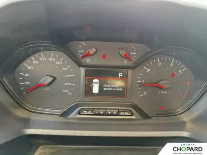 Photo 17 Peugeot Partner  FOURGON STANDARD 1000 KG BLUEHDI 130 S&S EAT8