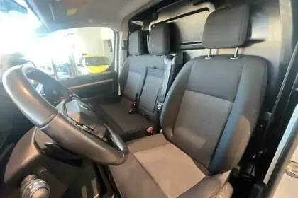 Photo 17 Peugeot Expert  FGN M BLUEHDI 145 S&S EAT8