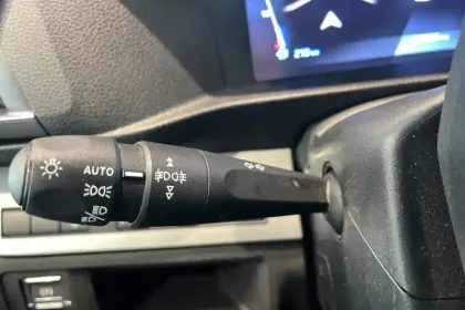 Photo 25 Peugeot Expert  FGN M BLUEHDI 145 S&S EAT8