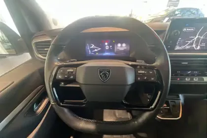 Photo 18 Peugeot Expert  FGN M BLUEHDI 145 S&S EAT8