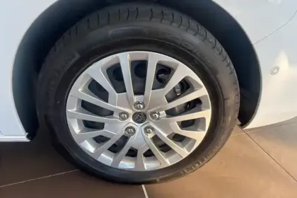 Photo 11 Peugeot Expert  FGN M BLUEHDI 145 S&S EAT8