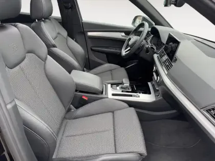 Photo 10 Audi Q5  Sportback 35 TDI 163 S tronic 7