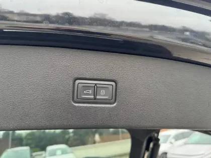 Photo 17 Audi Q5  Sportback 35 TDI 163 S tronic 7