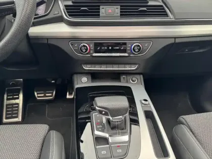 Photo 12 Audi Q5  Sportback 35 TDI 163 S tronic 7