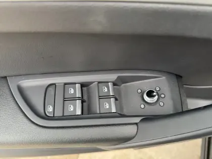 Photo 18 Audi Q5  Sportback 35 TDI 163 S tronic 7