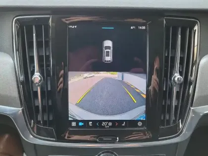 Photo 13 Volvo V90  B4 (Diesel) 197 ch Geartronic 8