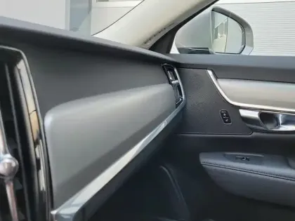 Photo 9 Volvo V90  B4 (Diesel) 197 ch Geartronic 8