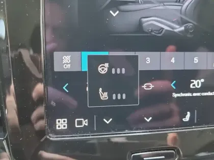 Photo 12 Volvo V90  B4 (Diesel) 197 ch Geartronic 8