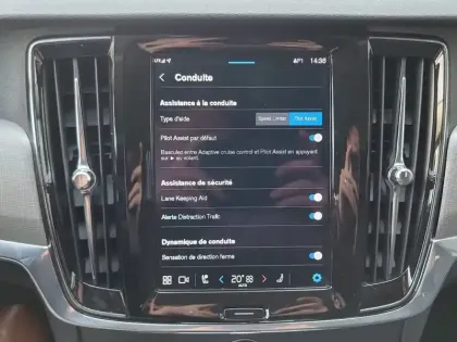 Photo 16 Volvo V90  B4 (Diesel) 197 ch Geartronic 8